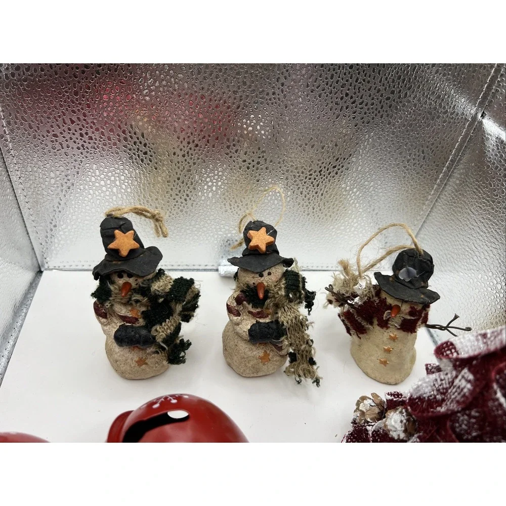 Christmas Dec Bundle Ornaments Snow Man County Plates‎ Tree Red Snow Man Sign
